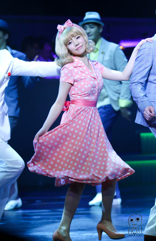 [OTHER][12-06-2012]Selca mới nhất của Sunny và Park Kwang Hyun tại hậu trường "Catch Me If You Can"  - Page 15 194D42354FDA6B70269225