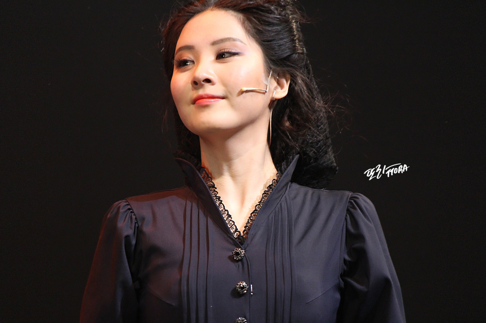 [OTHER][10-11-2014]SeoHyun tham dự buổi họp báo cho vở nhạc kịch mới của cô "Gone With The Wind" - Page 2 2109F34754AF6D141AE428