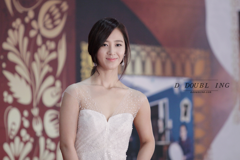 [PIC][31-12-2012]Yuri xuất hiện tại "SBS Drama Awards 2012" vào tối nay - Page 3 215A094E51752F0010A2C0