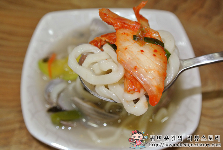 푸짐하고 맛있는 전통 손칼국수 전문점! 시골여행!