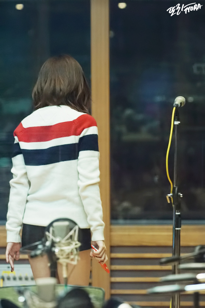 [OTHER][06-02-2015]Hình ảnh mới nhất từ DJ Sunny tại Radio MBC FM4U - "FM Date" - Page 30 243C493B563ED321341529
