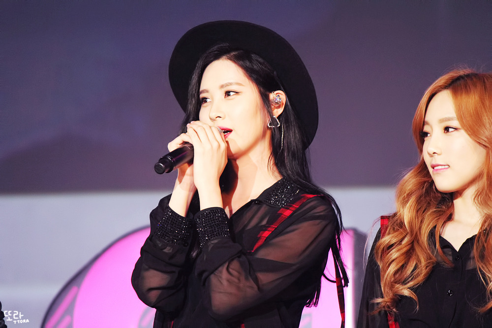[PIC][11-11-2014]TaeTiSeo biểu diễn tại "Passion Concert 2014" ở Seoul Jamsil Gymnasium vào tối nay - Page 5 2714943F54673814299AF6