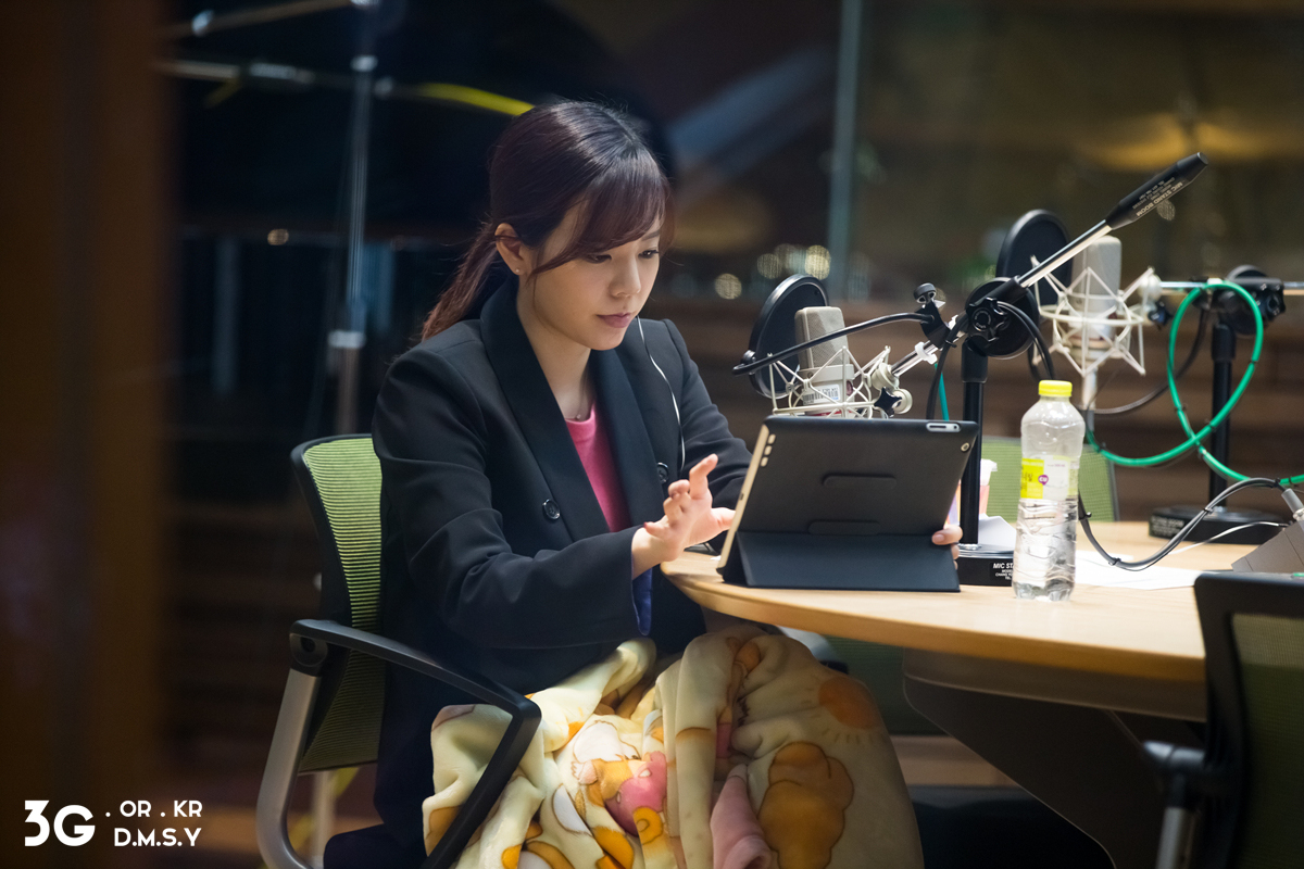 [OTHER][06-02-2015]Hình ảnh mới nhất từ DJ Sunny tại Radio MBC FM4U - "FM Date" - Page 8 262022345539E2E129DCA5